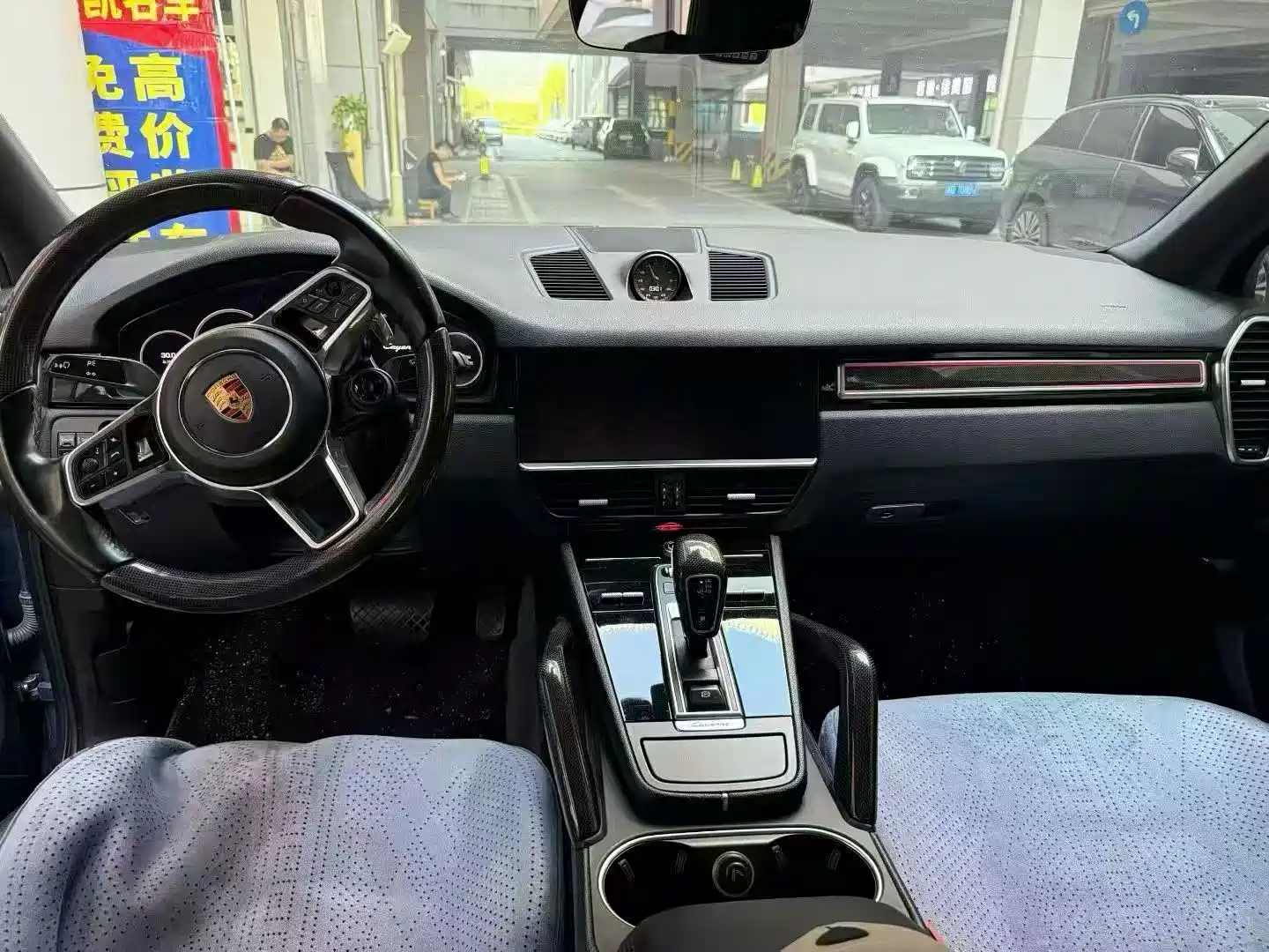صورة 4 - Porsche Cayenne New Energy