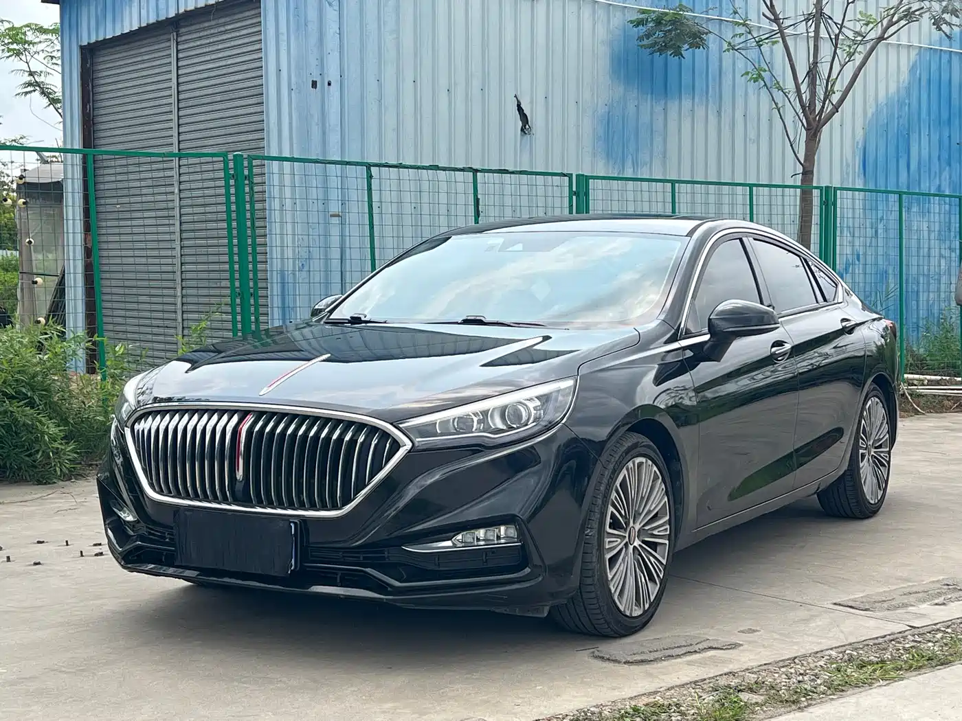 Hongqi H5 2022 Classic 1.8T Auto Smart Connect Flag Rhythm Edition