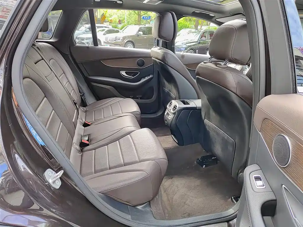 Mercedes-Benz GLC 2022 GLC 300 L 4MATIC Dynamic Collector's Edition фото 11