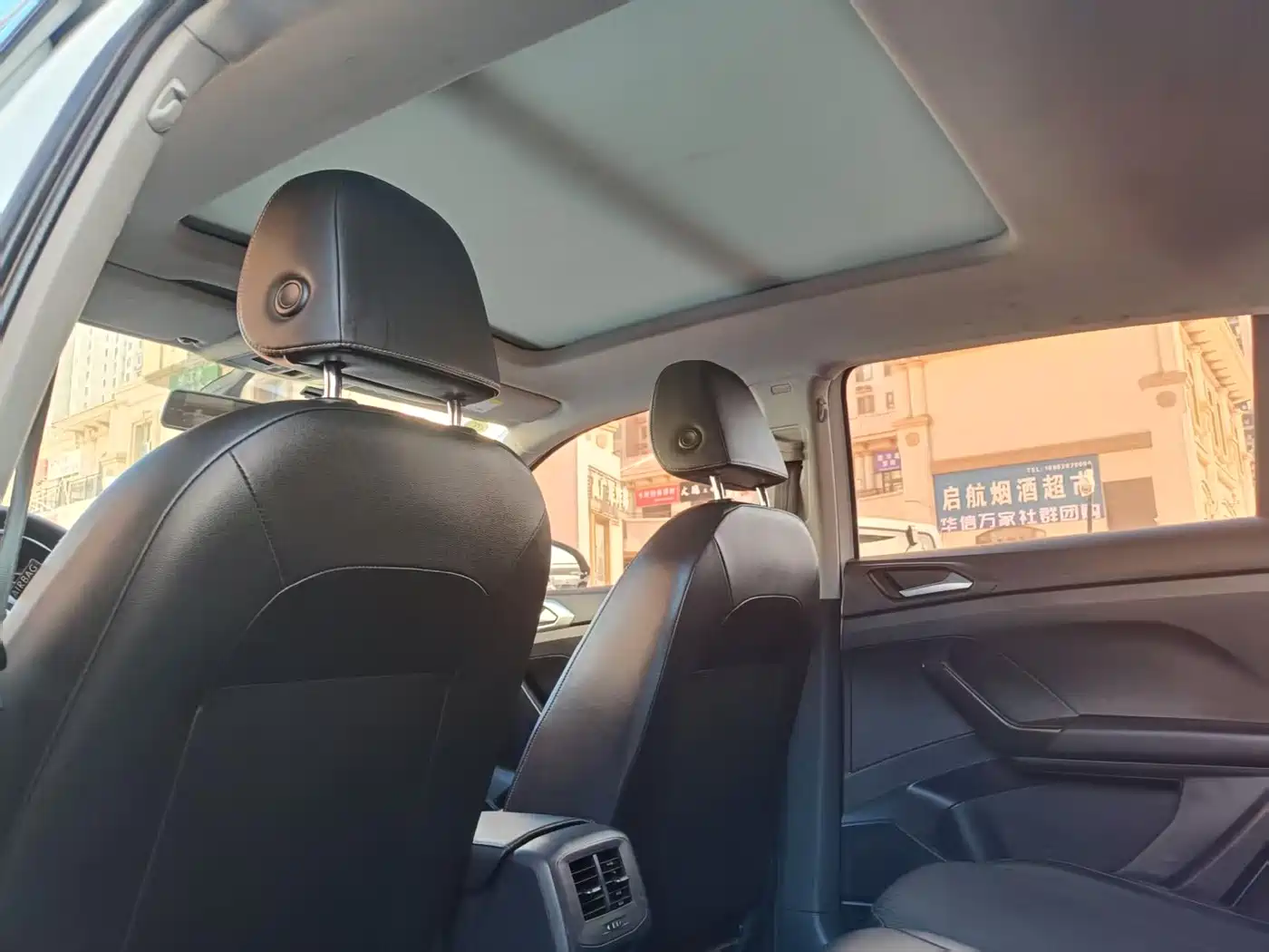 VOLKSWAGEN EXPLORING THE SHADOW