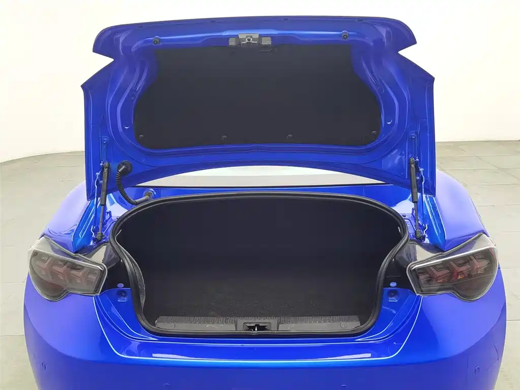 Subaru BRZ 2013 2.0i Automatic Luxury фото 16
