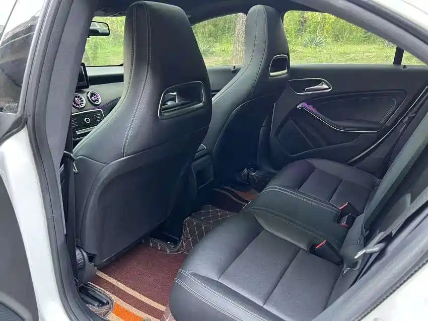 Mercedes-Benz CLA (Import) 2018 CLA 200 Dynamic Edition фото 8
