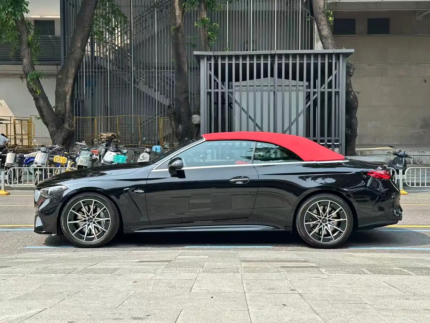 MERCEDES-BENZ CLE AMG