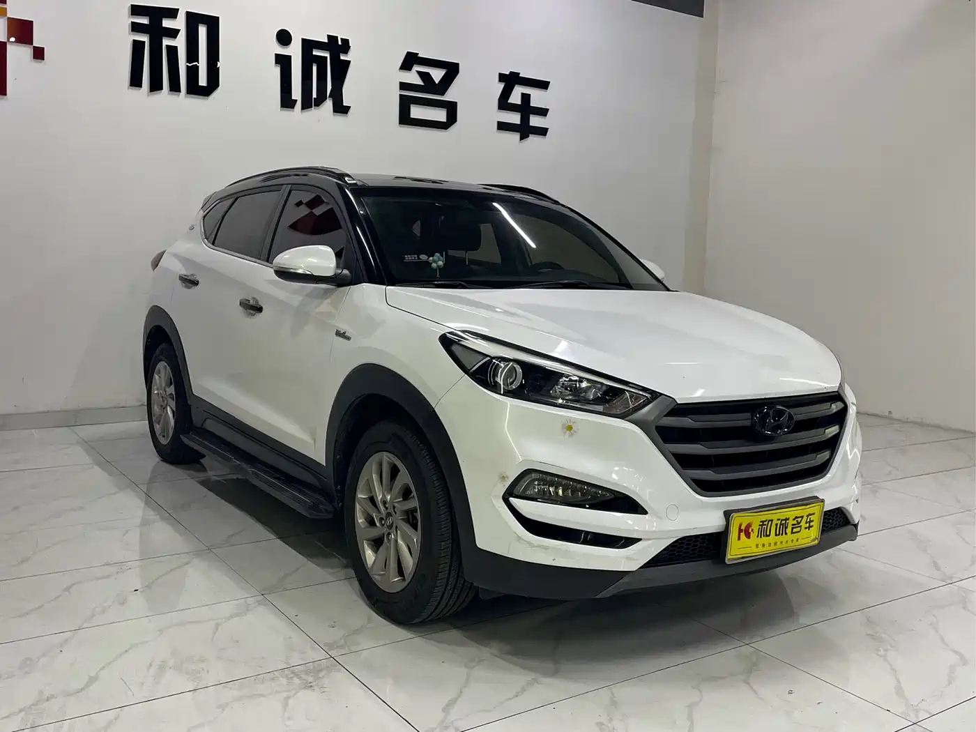 Hyundai Tucson 2018 1.6T DCT 2WD 15th Anniversary Special Edition фото 3