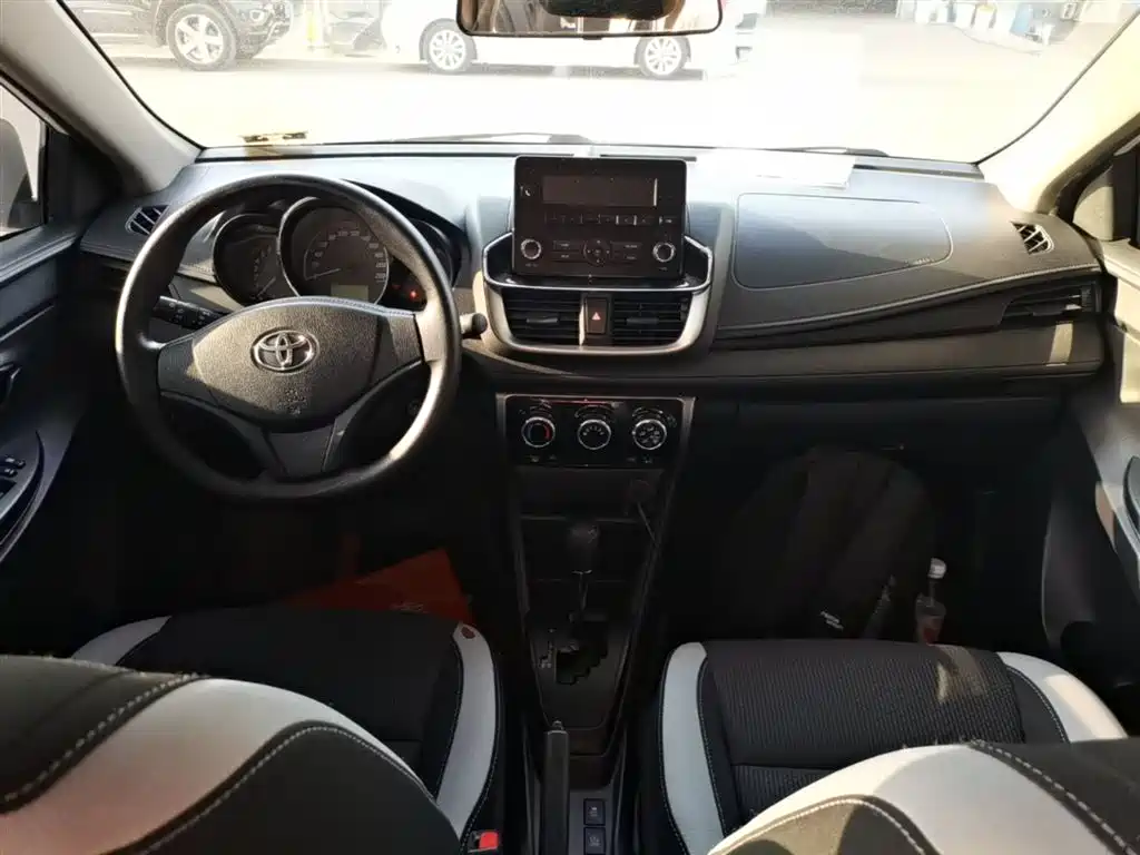 Toyota YARiS L Zhi Xuan 2020 Zhi Xuan X 1.5L CVT Leading фото 10