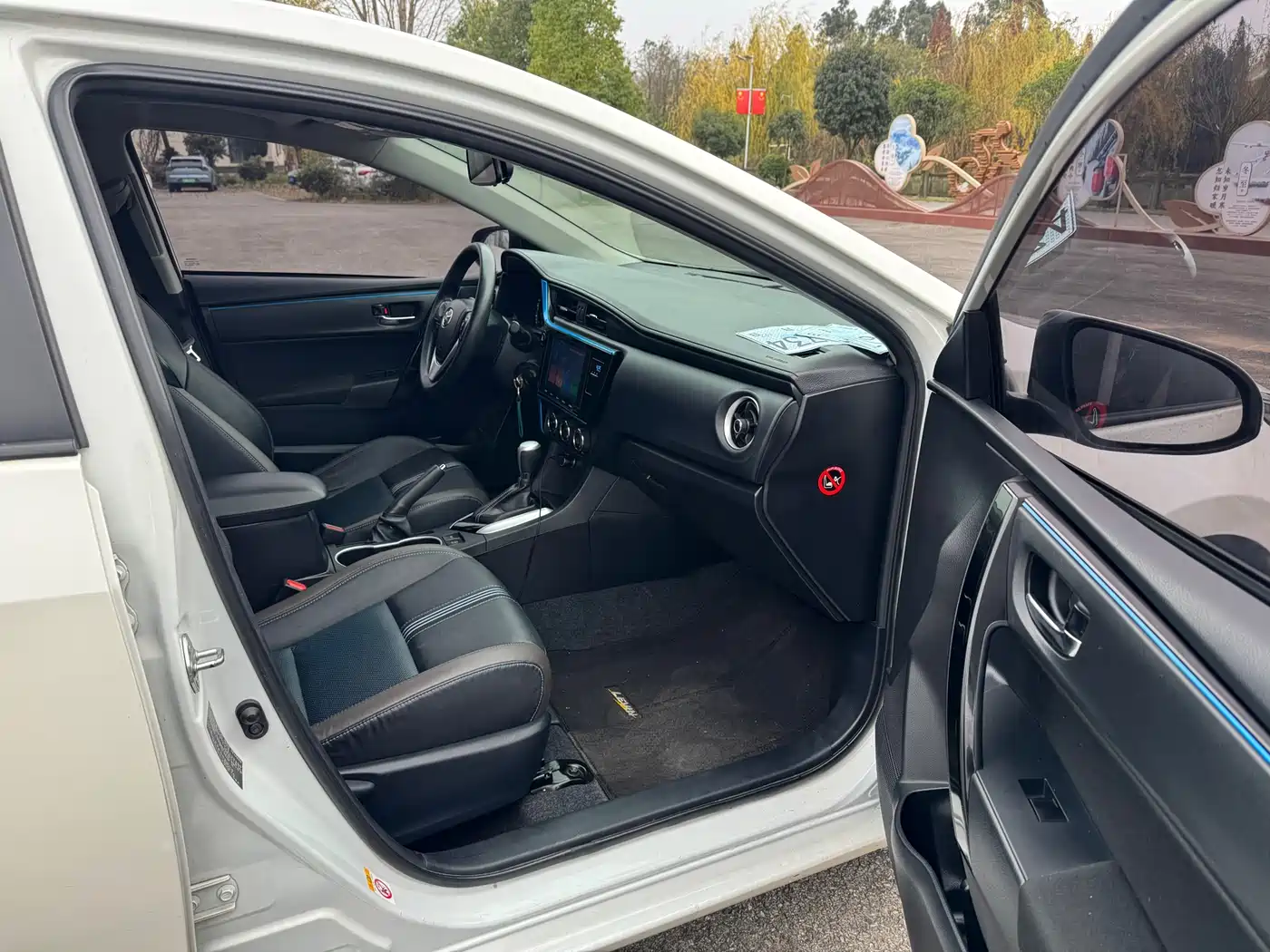 Toyota Levin 2018 185T CVT Premium Edition China V фото 10