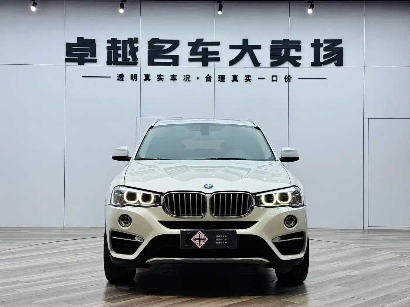 BMW X4 2014 xDrive20i X Design Package фото 2