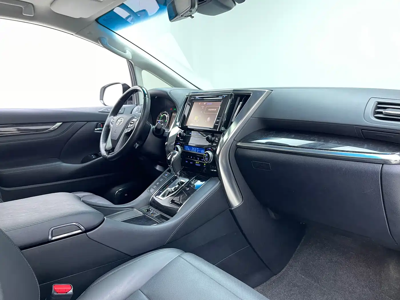 Toyota Vellfire 2019 2019 Hybrid 2.5L HV Luxury Edition