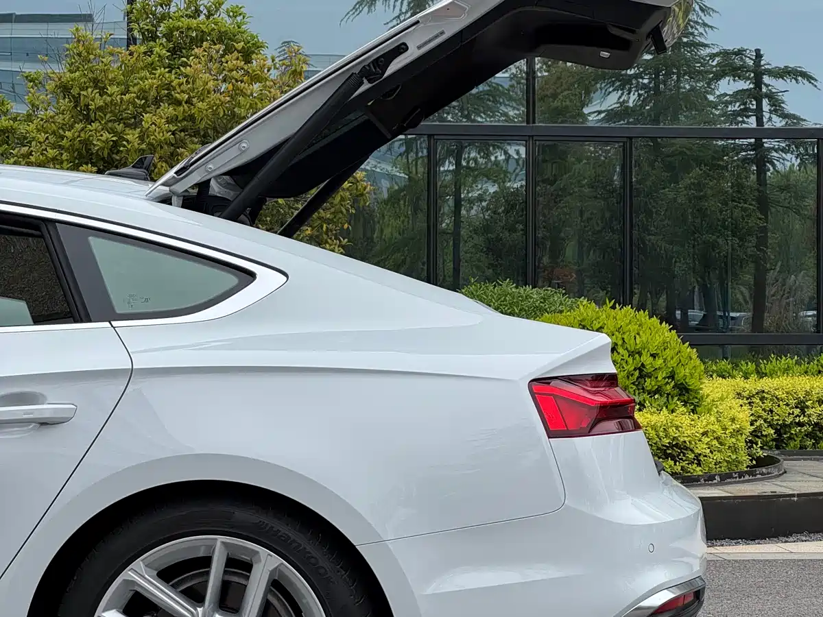 Audi A5 (Import) 2024 Sportback 40 TFSI Fashion Dynamic фото 8