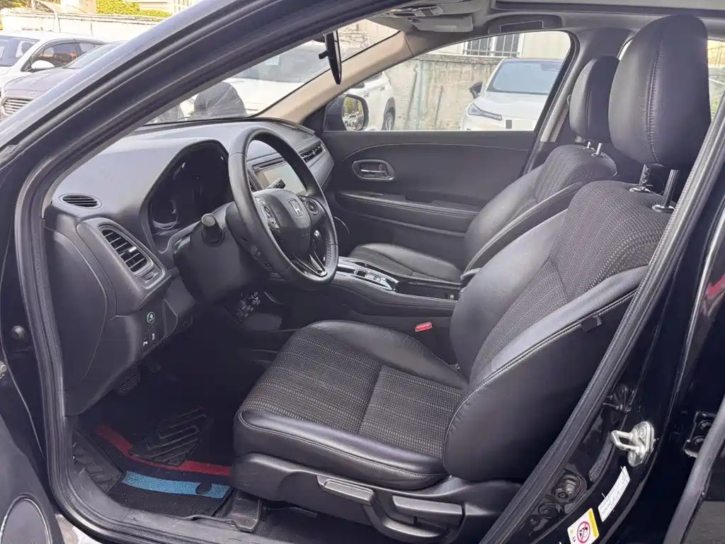 Honda Vezel 2014 2015 1.8L CVT FWD Luxury