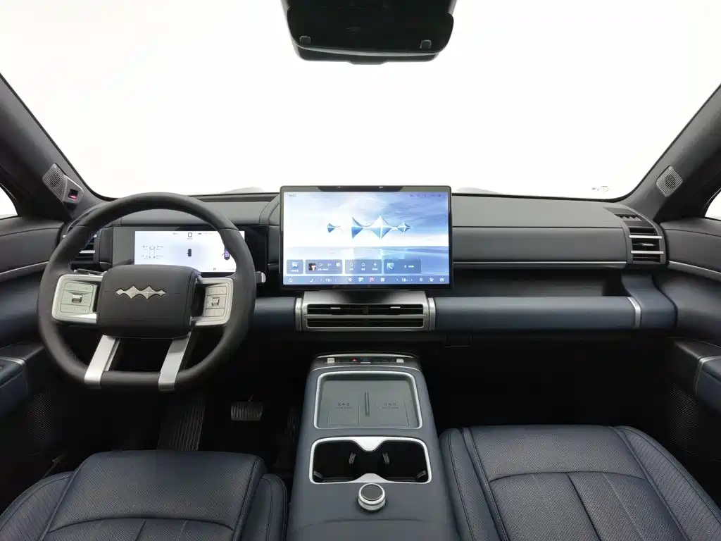 Fang Cheng Bao Titanium 7 2025 2025 AWD Base Model