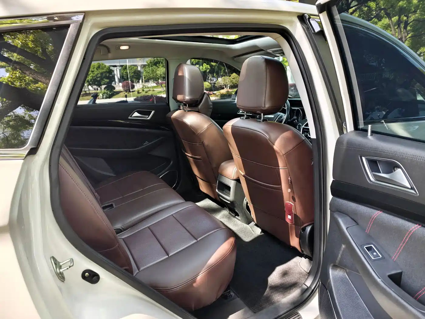 Leopaard CS10 2017 2017 Model 2.0T Automatic Luxury Edition