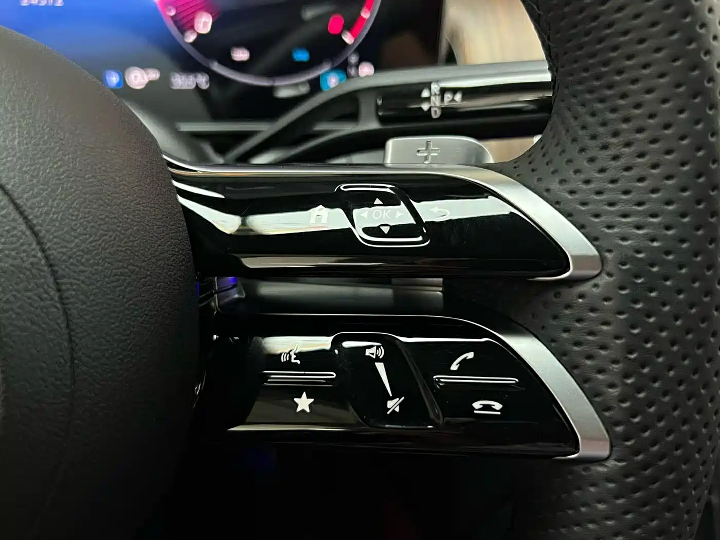Mercedes-Benz GLC 2024 GLC 300 L 4MATIC Dynamic 7-seater фото 20