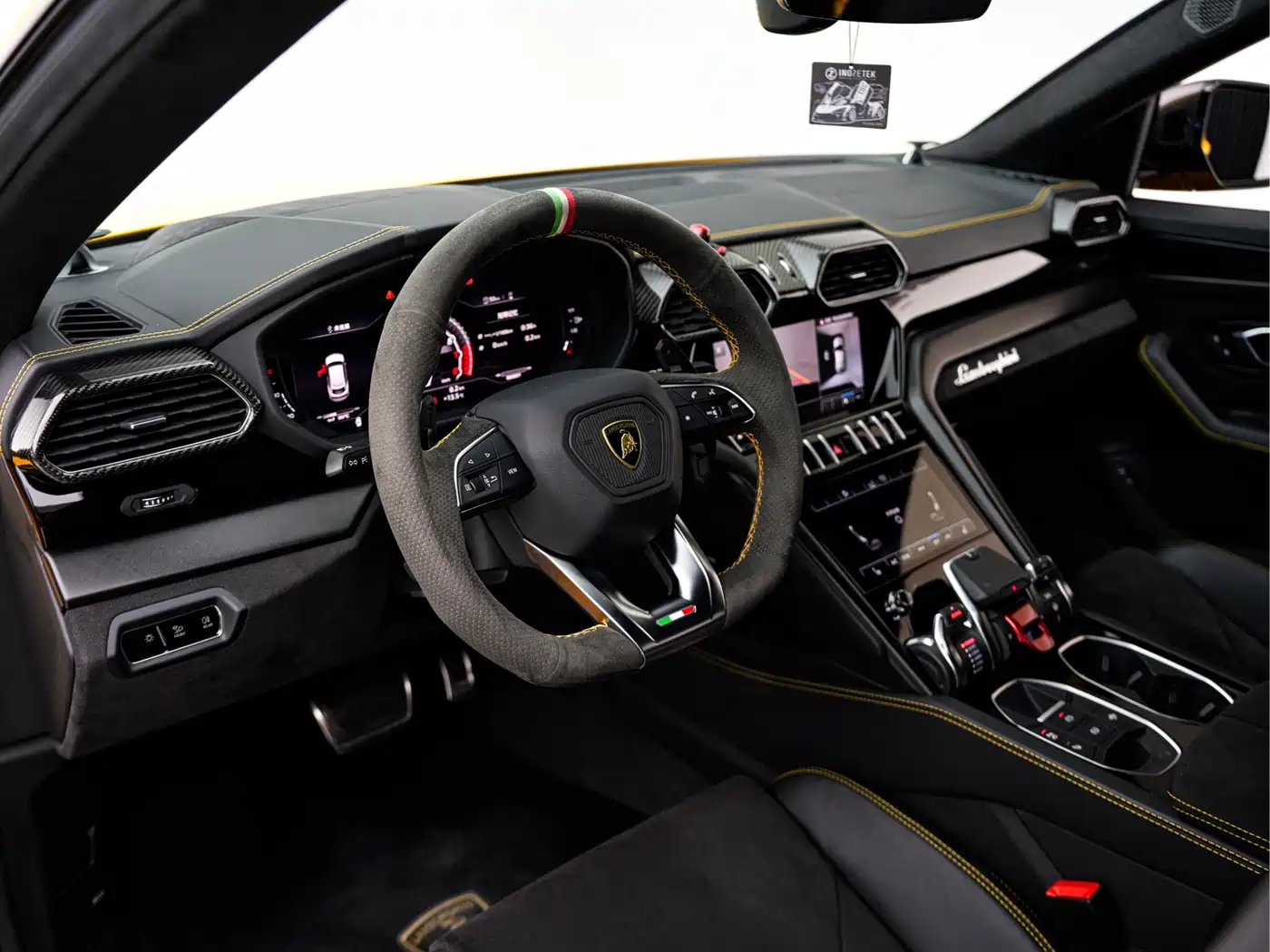 Lamborghini Urus 2021 4.0T V8 фото 14
