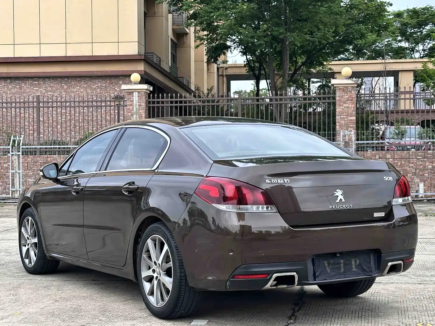 Peugeot 508 2015 1.8THP Auto Flagship Edition фото 7