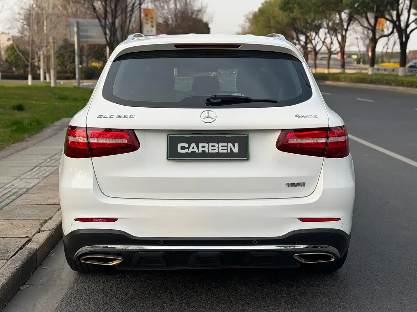 Mercedes-Benz GLC 2018 Facelift GLC 260 4MATIC Luxury фото 4