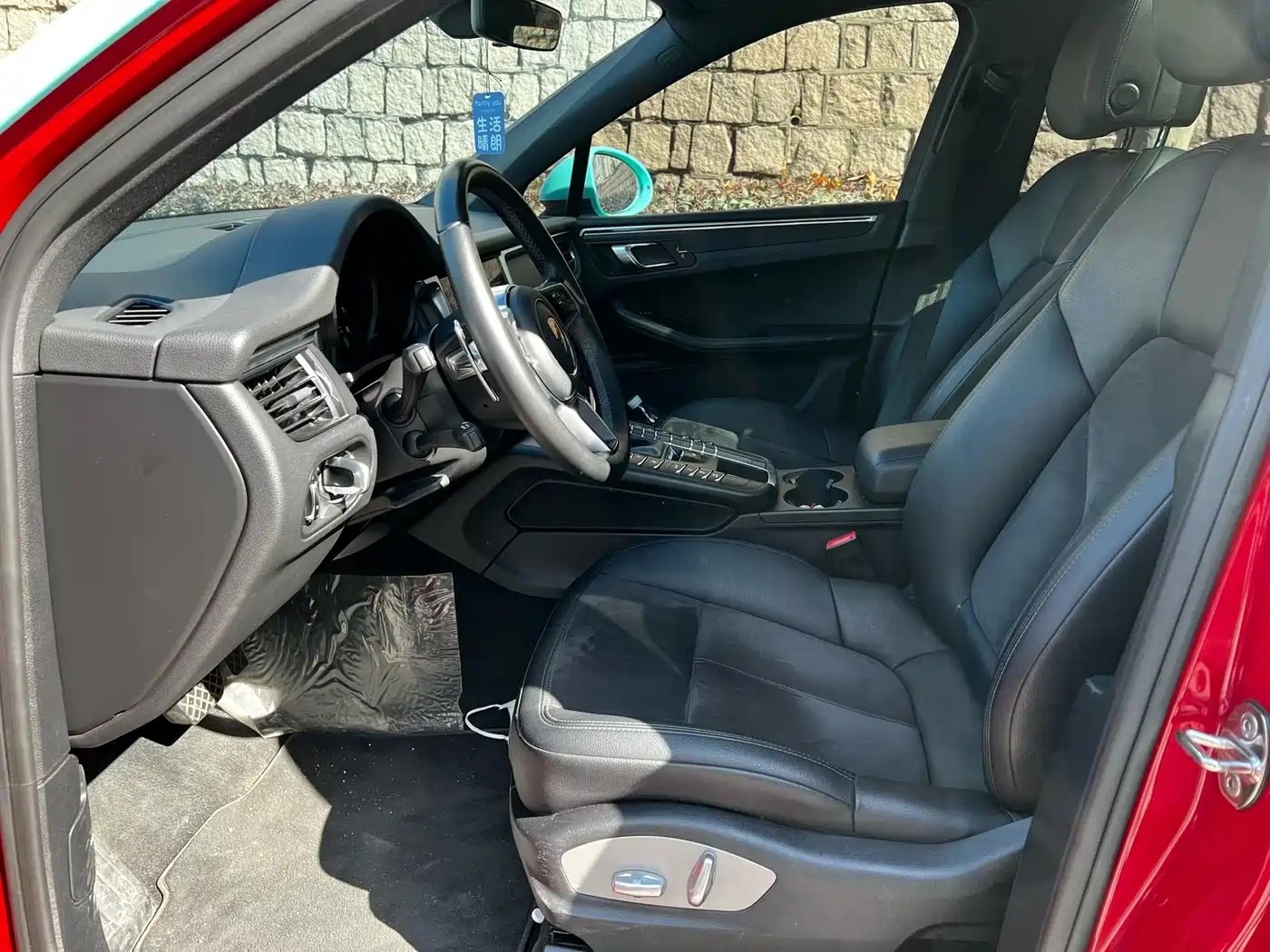 Porsche Macan 2018 Macan 2.0T фото 4