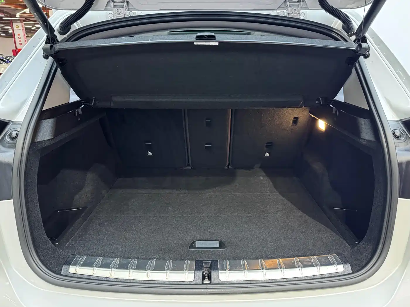 BMW X1 2020 xDrive25Li Premium Edition фото 2