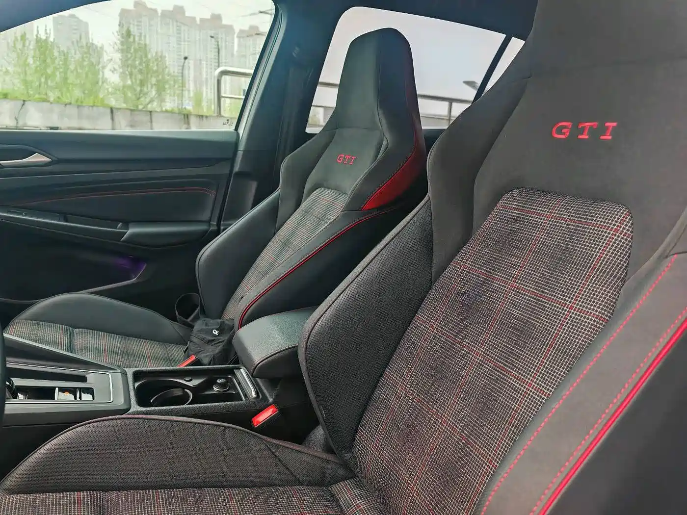 Volkswagen Golf GTI 2023 380TSI DSG GTI фото 9