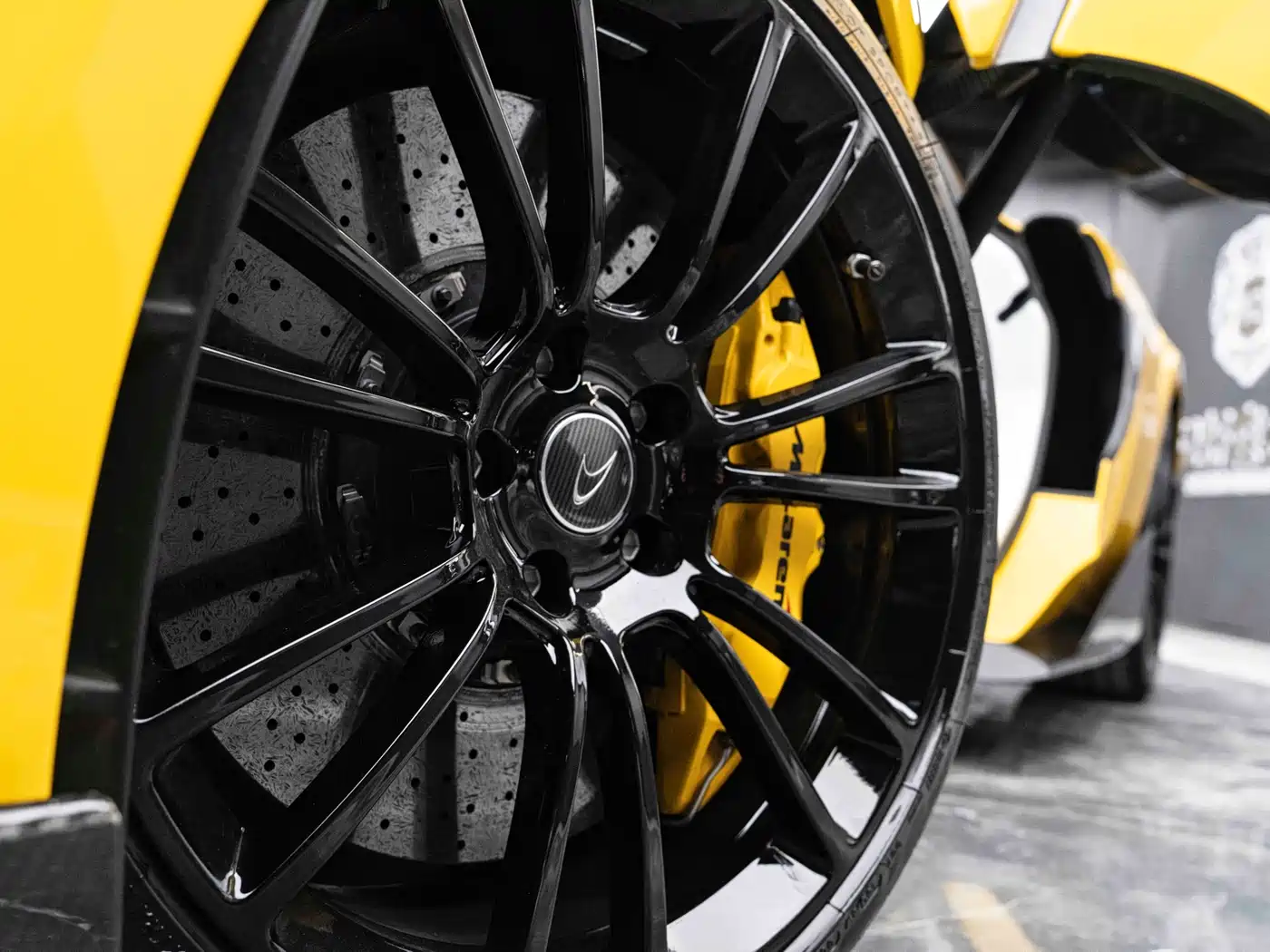 McLaren 570 2019 570S 3.8T Coupe фото 4