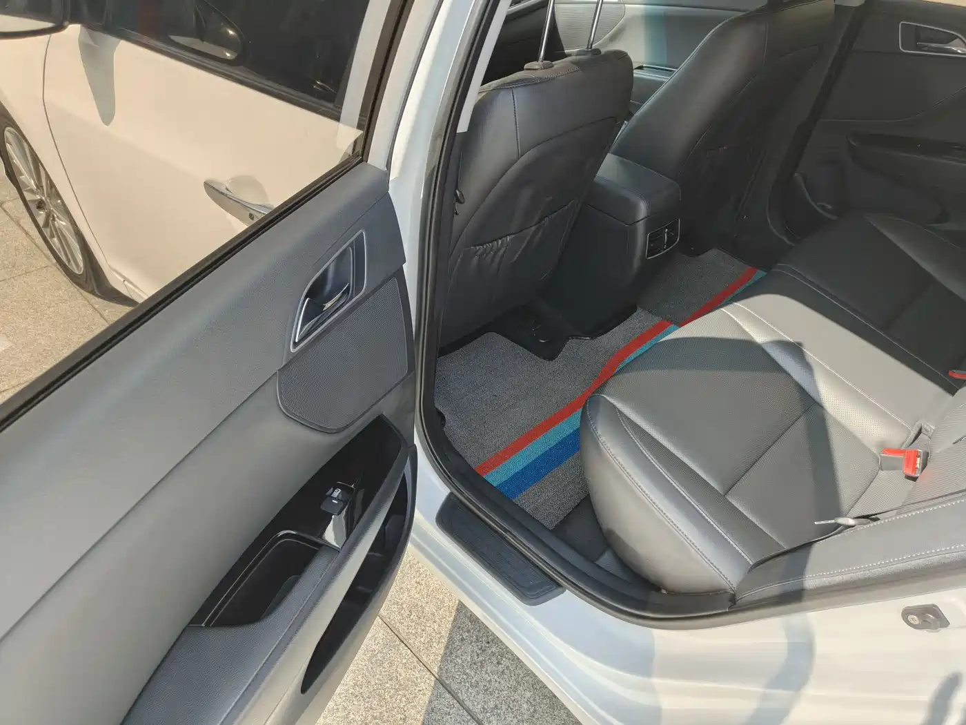 HYUNDAI NAME PICTURE