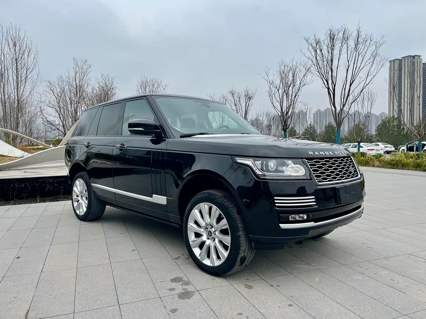 Land Rover Range Rover 2013 5.0 SC V8 Vogue SE фото 3