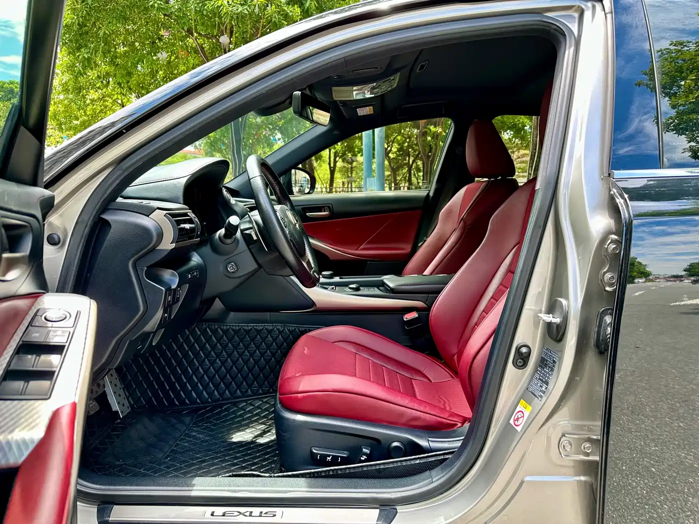 Lexus IS 2018 2017 300 F SPORT