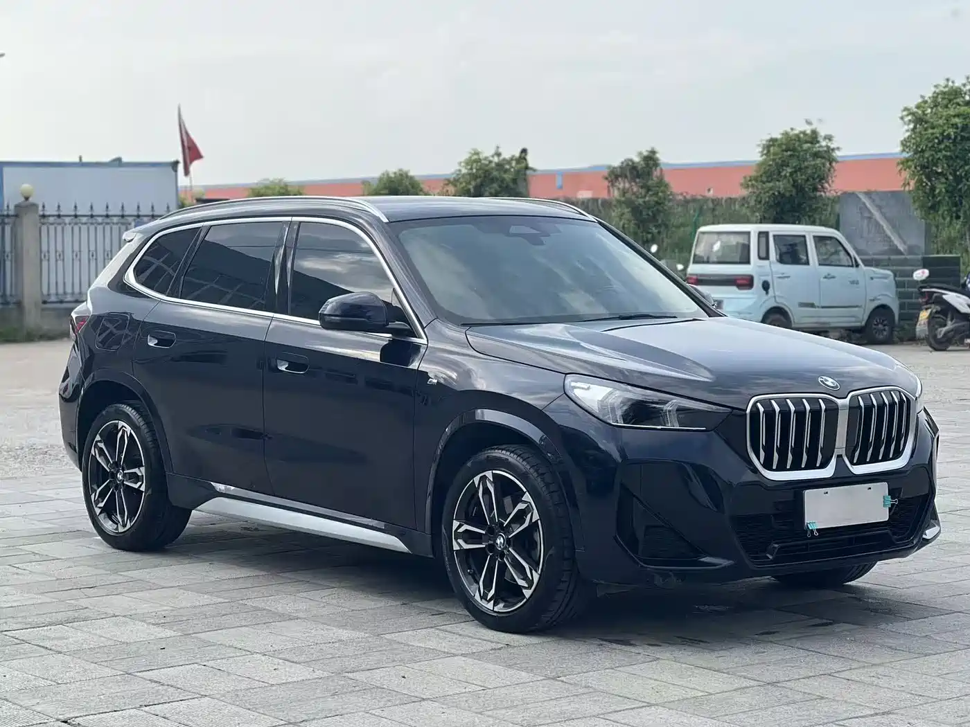 BMW X1 2025 sDrive25Li M Sport Package фото 3
