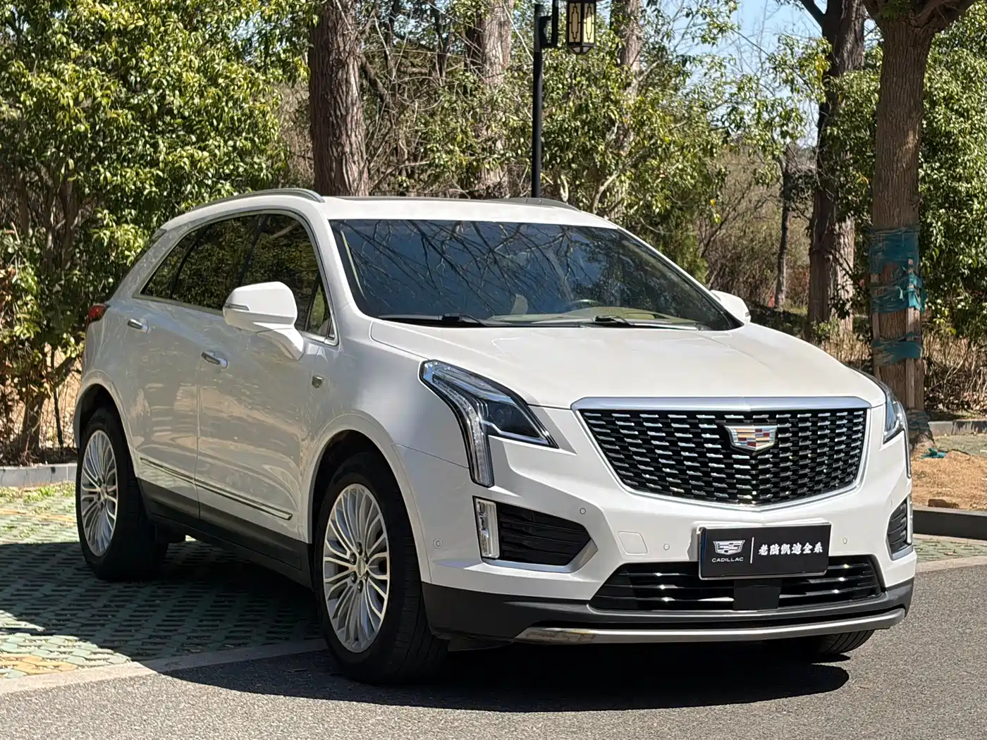 Cadillac XT5 2020 28T AWD Platinum Sport Edition фото 3