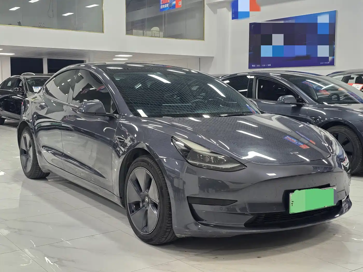Photo 3 - Tesla Model 3