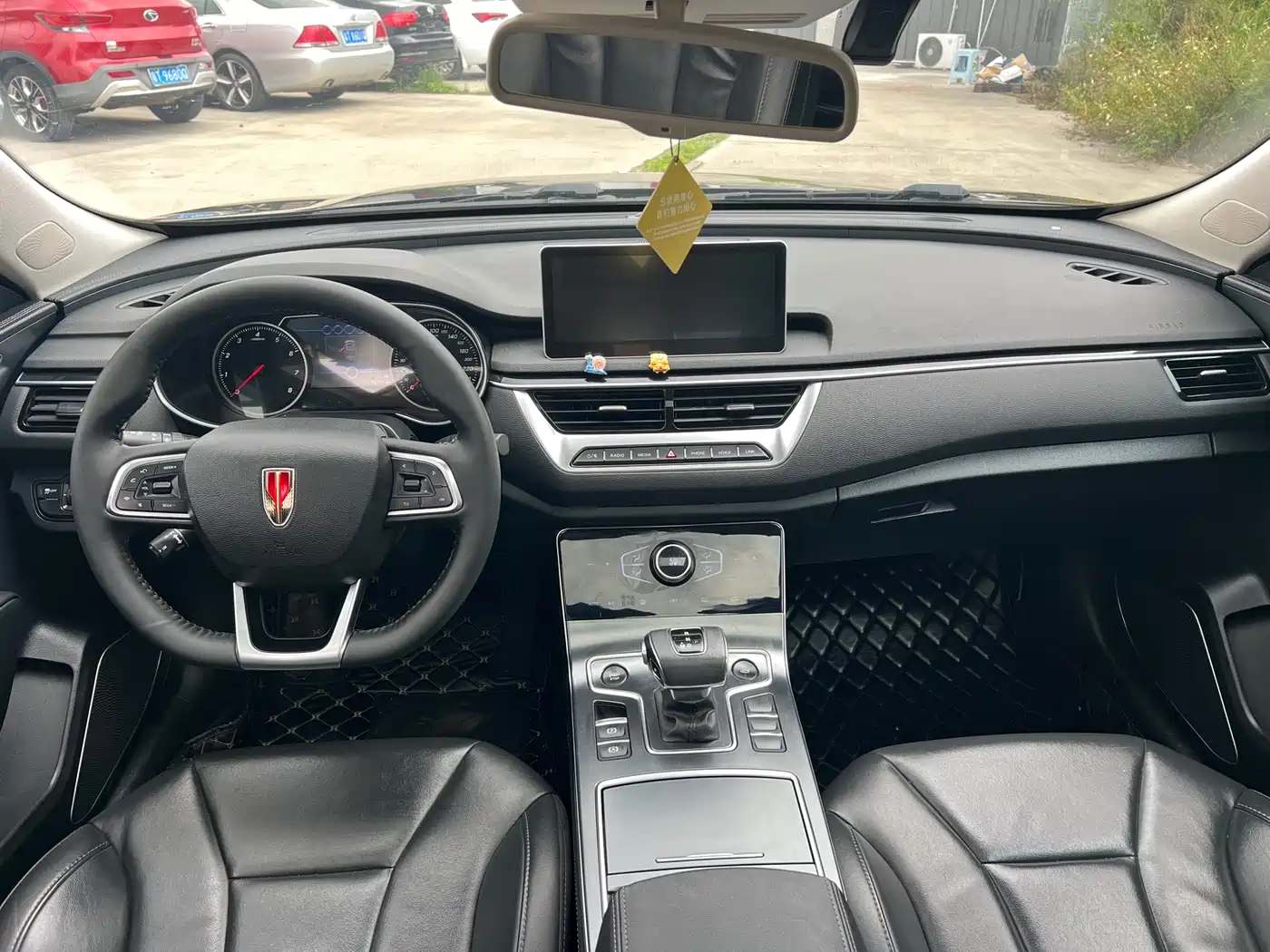 Hongqi H5 2022 Classic 1.8T Auto Smart Connect Flag Rhythm Edition фото 7