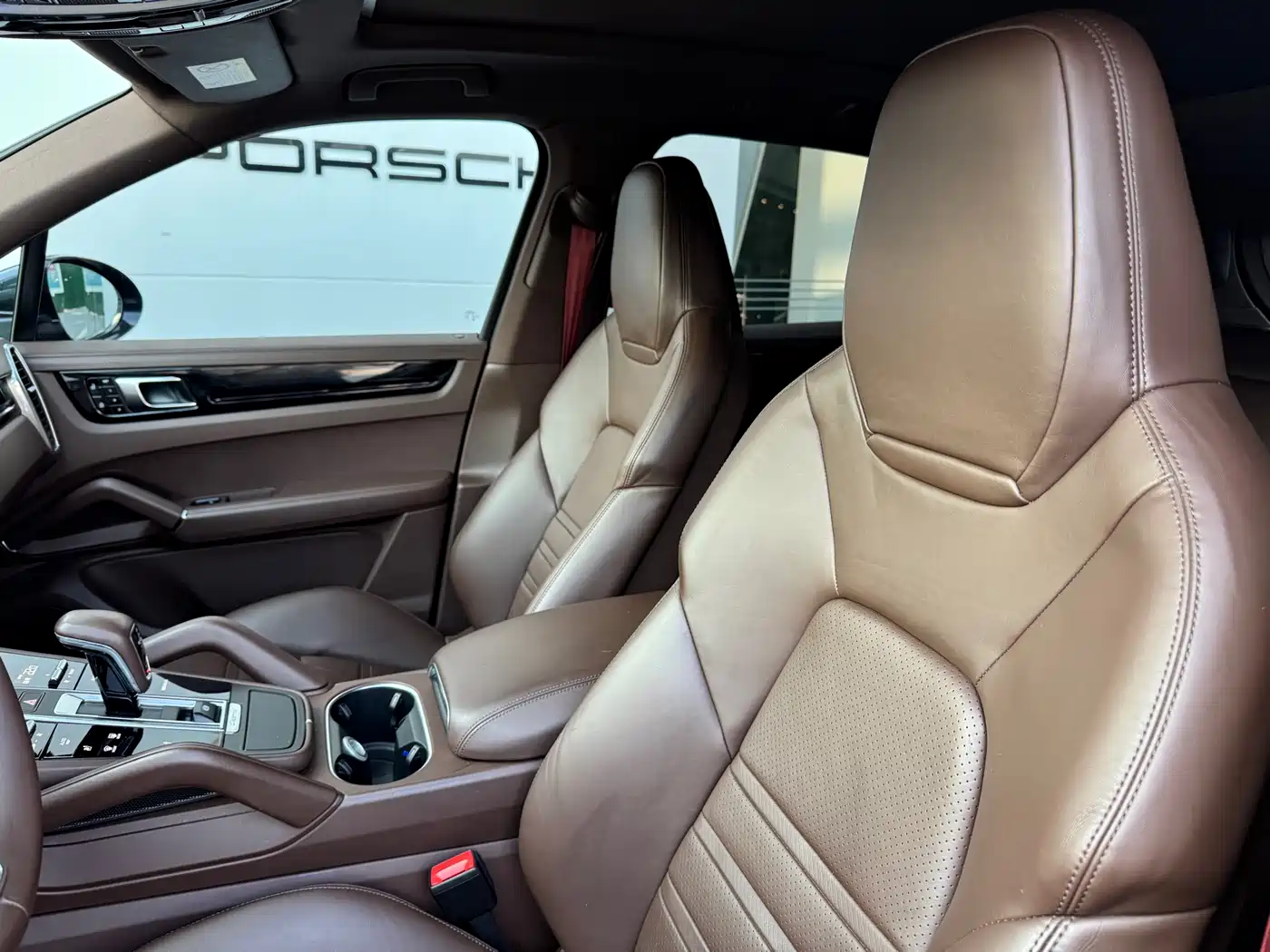 Porsche Cayenne New Energy 2020 Cayenne E-Hybrid 2.0T фото 16