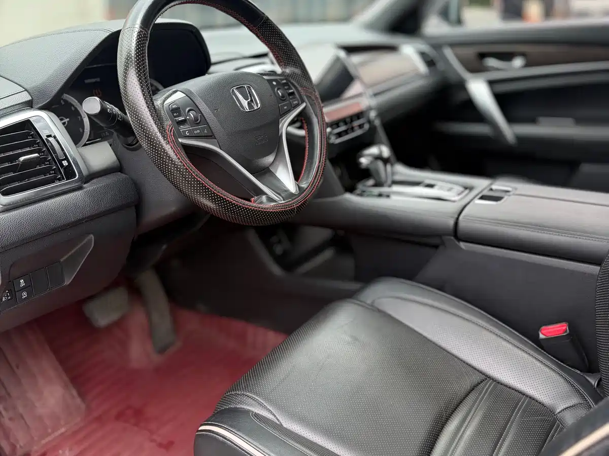Honda UR-V 2017 2017 240TURBO 2WD Classic Edition China V