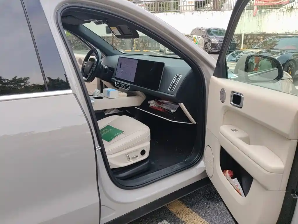 Li Auto L6 2024 2024 Pro