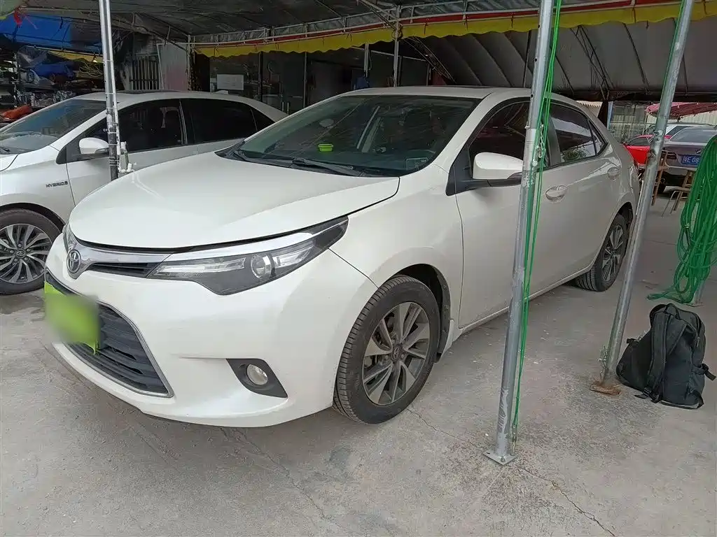 Toyota Levin 2014 1.8GS CVT Elite Edition фото 2
