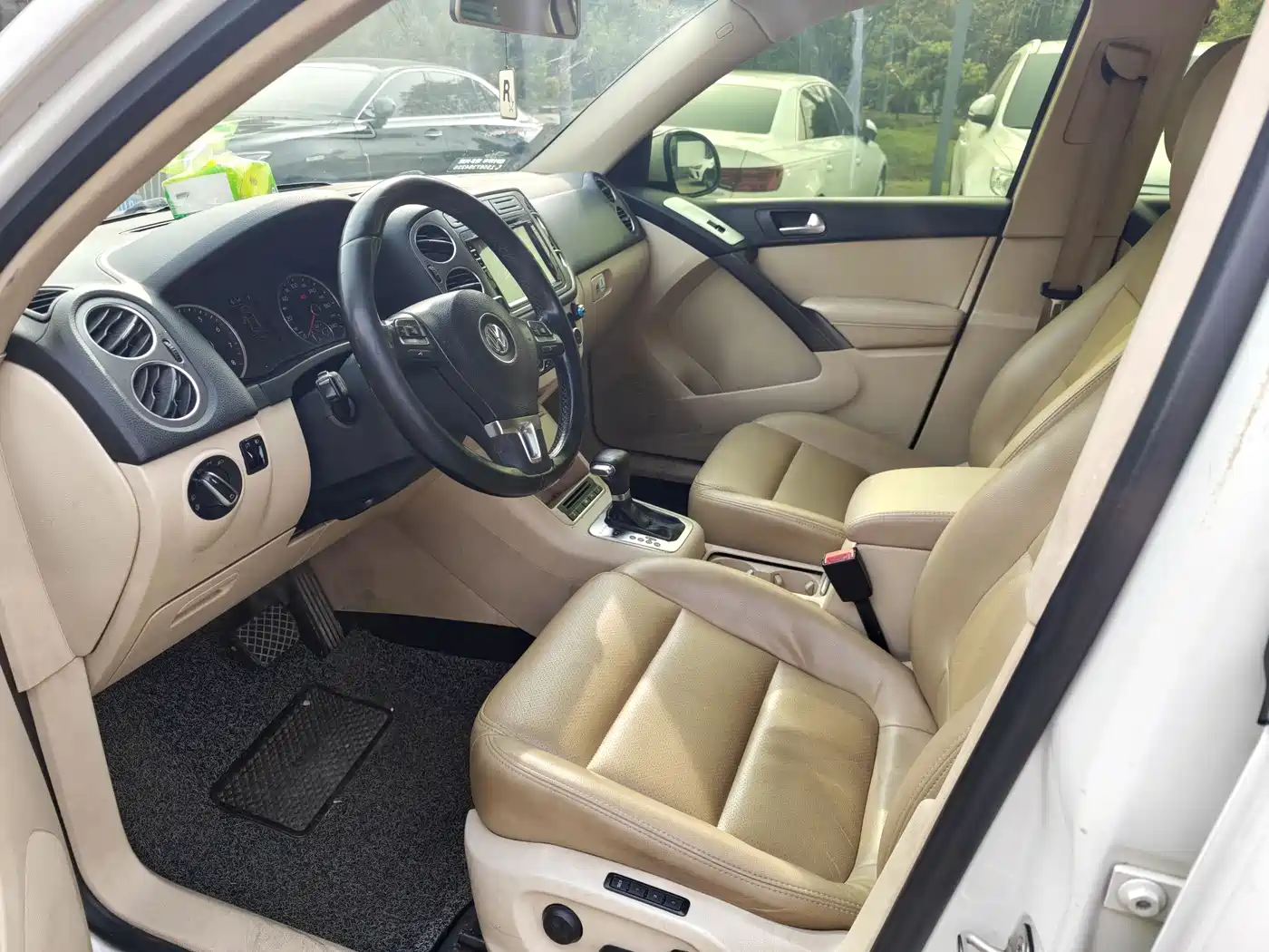 Volkswagen Tiguan 2010 1.8TSI Automatic 4WD Elite фото 4