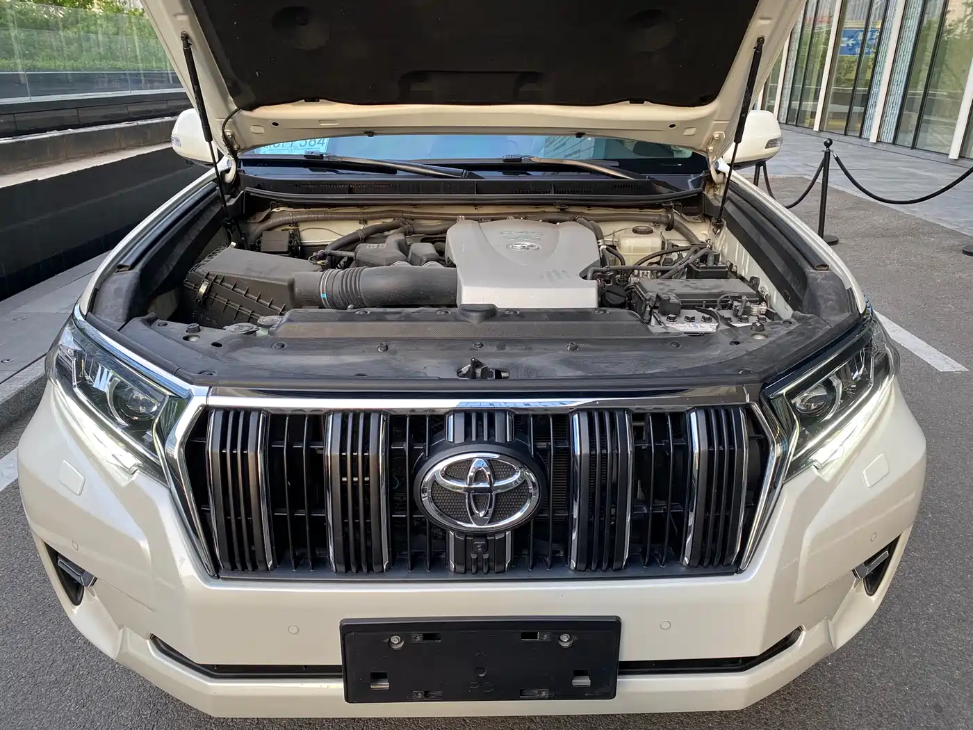 Toyota Prado 2018 3.5L Automatic TX-L NAVI Rear-mounted Spare Tire фото 26