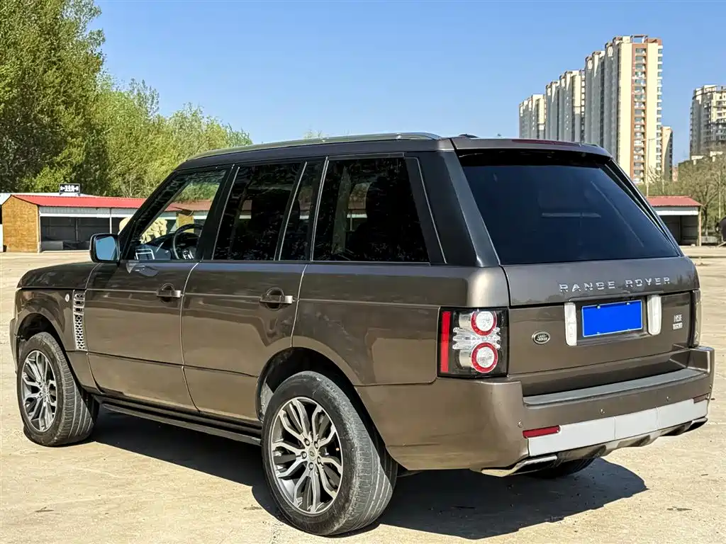 Land Rover Range Rover 2010 3.6 TDV8 HSE фото 6