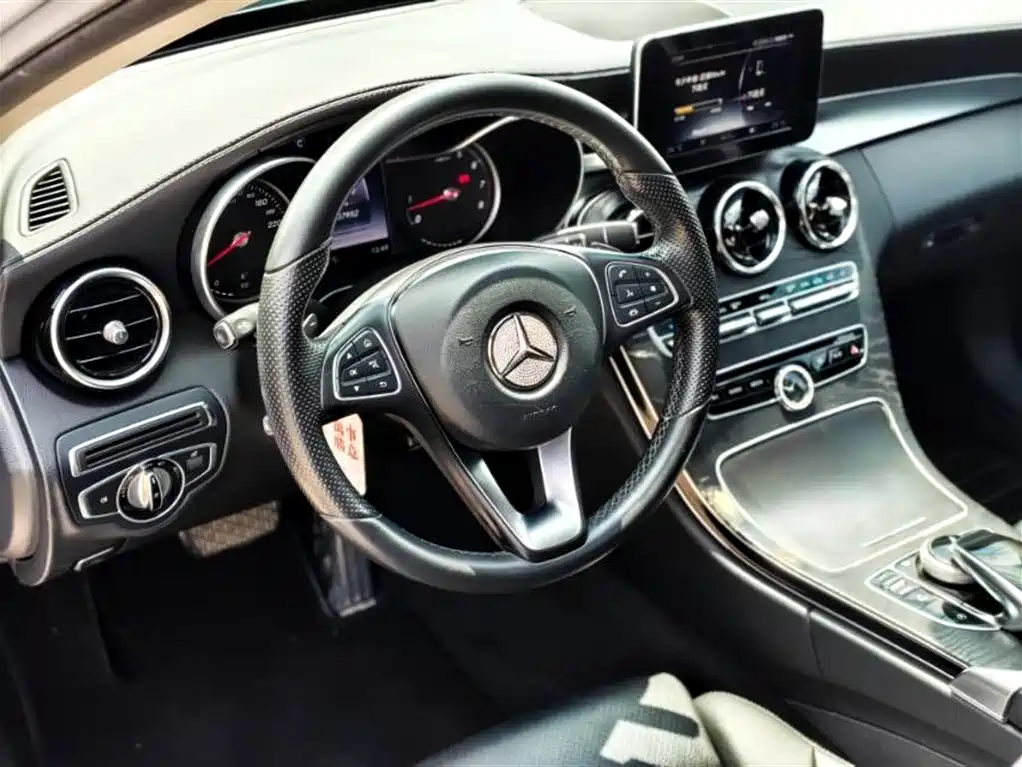 Mercedes-Benz C-Class 2017 C 200 L Sport фото 6