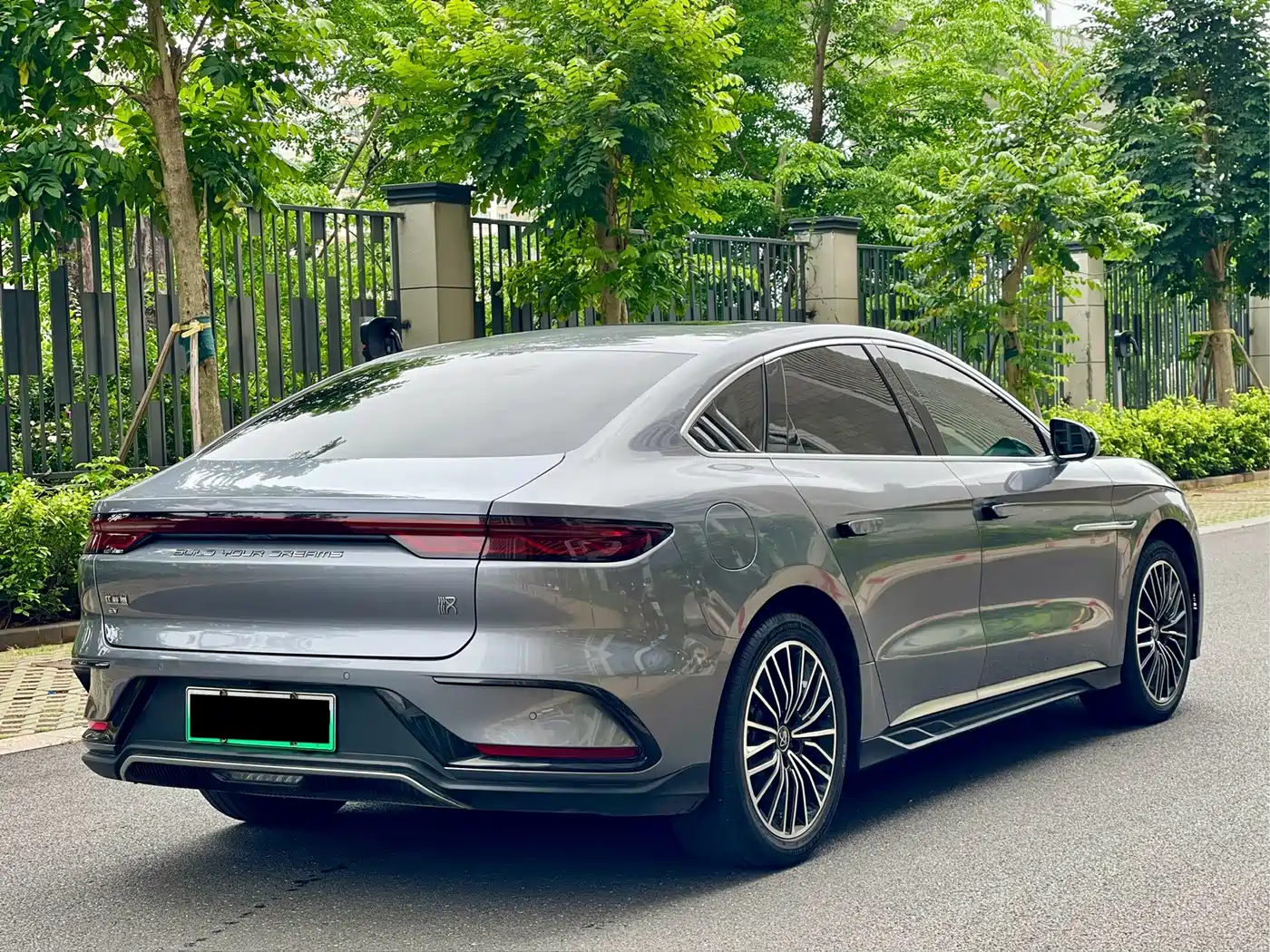 BYD Han 2023 EV Champion Edition 506KM FWD Premium фото 9