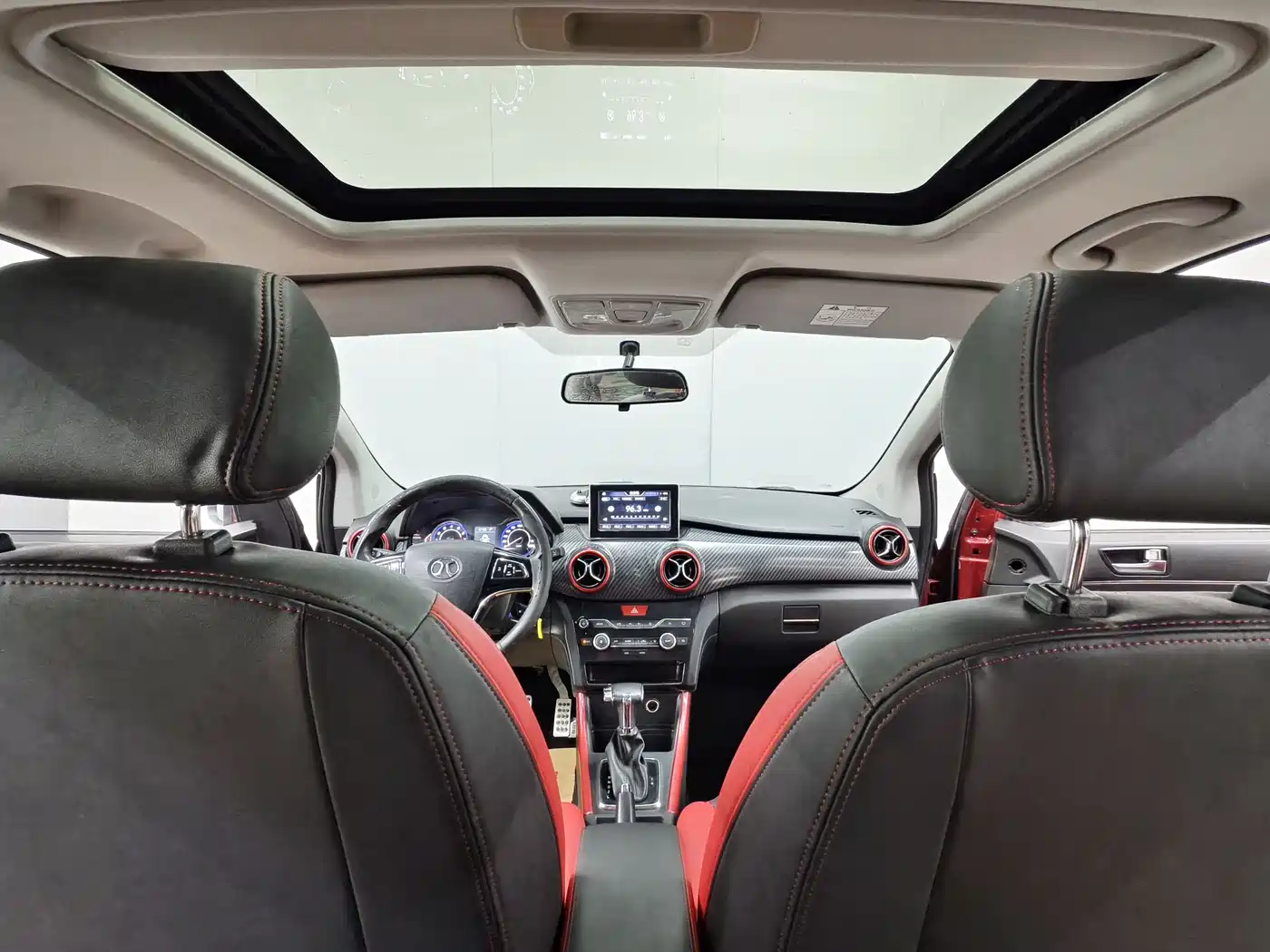 BAIC Senova X25 2016 2015 1.5L Automatic Elite