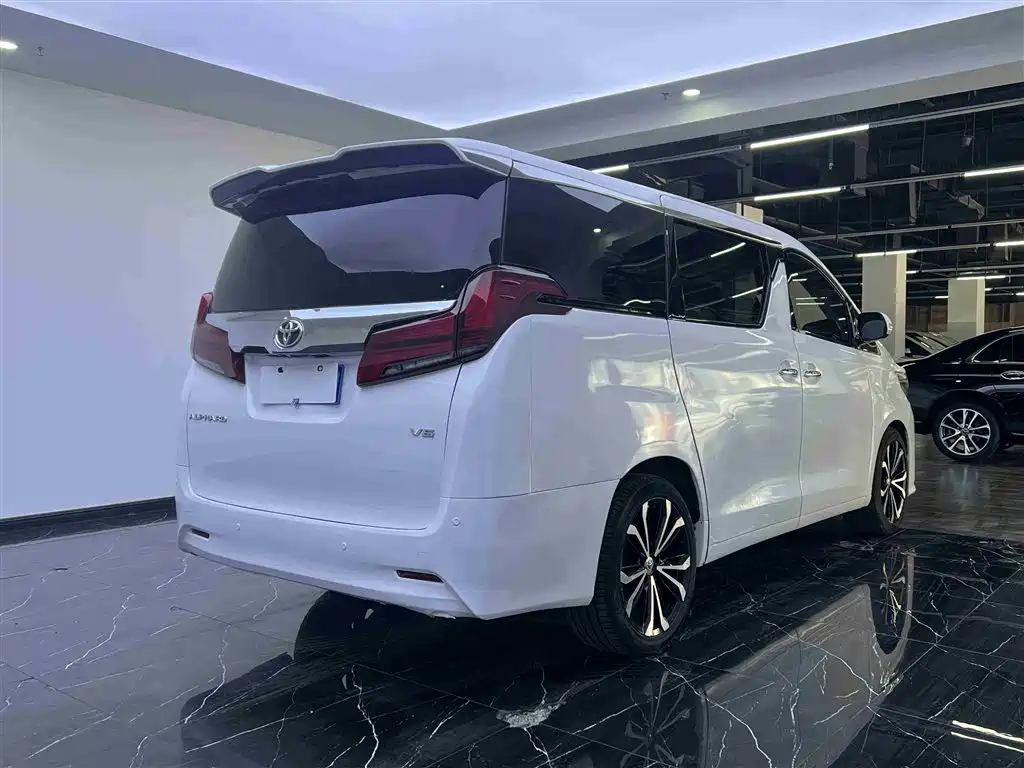 Toyota Alphard 2011 Model 2.4L Luxury фото 23