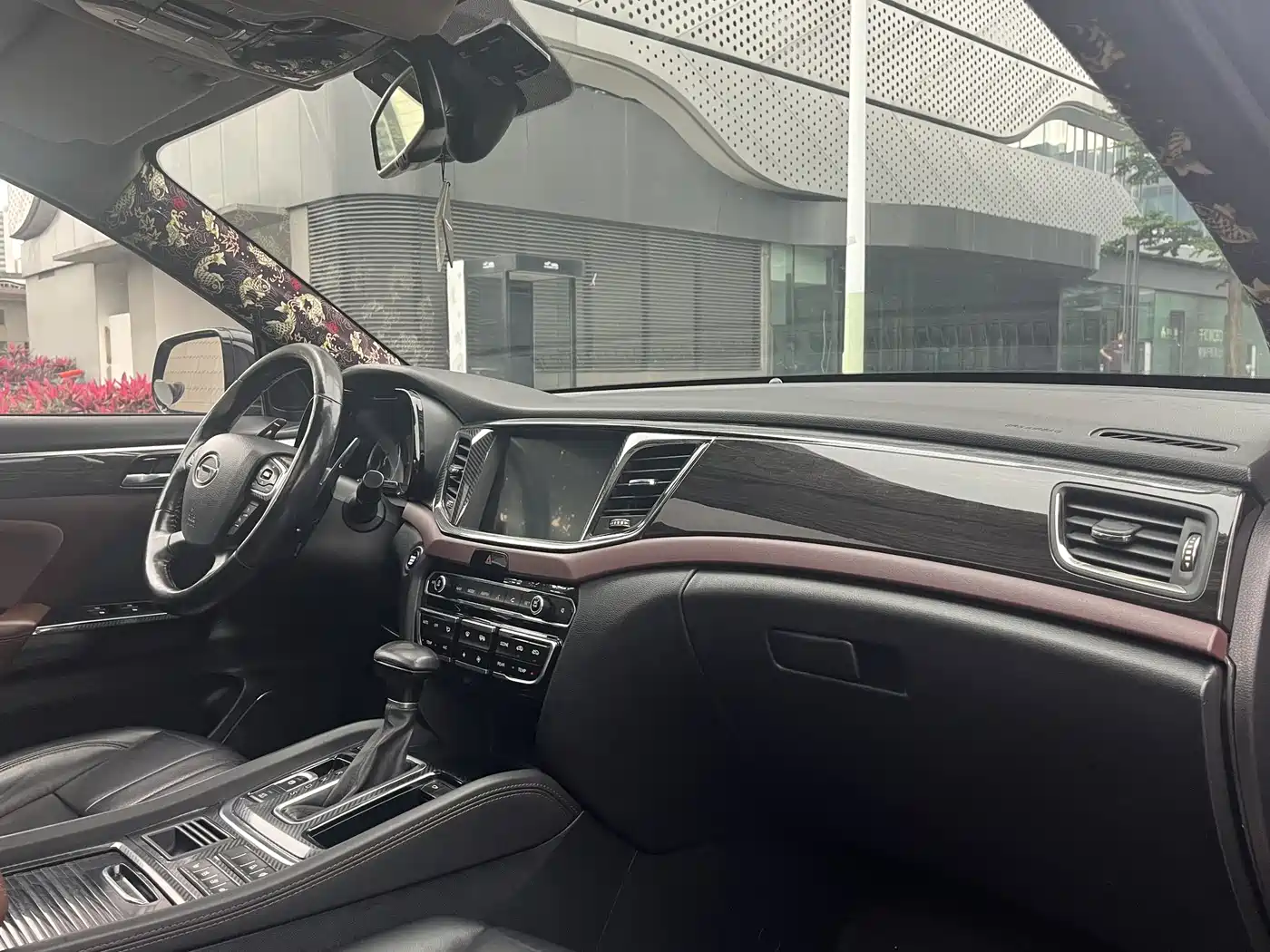 GAC Trumpchi Trumpchi GS8 2017 320T 2WD Luxury Smart Connect (7-seater) фото 24