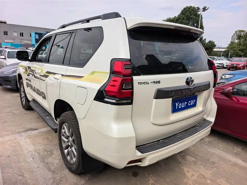 Toyota Prado 2018 3.5L Auto SX фото 4