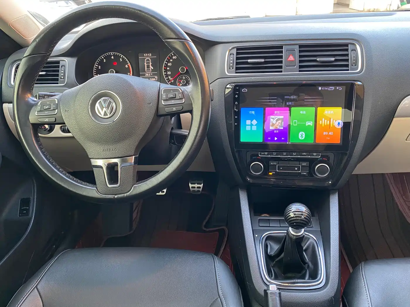 Volkswagen Sagitar 2012 1.4TSI Manual Luxury фото 5