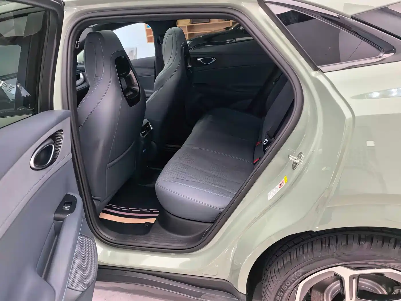 BYD Seal 06GT 2025 Smart Drive Edition 605 Heat Wave фото 5