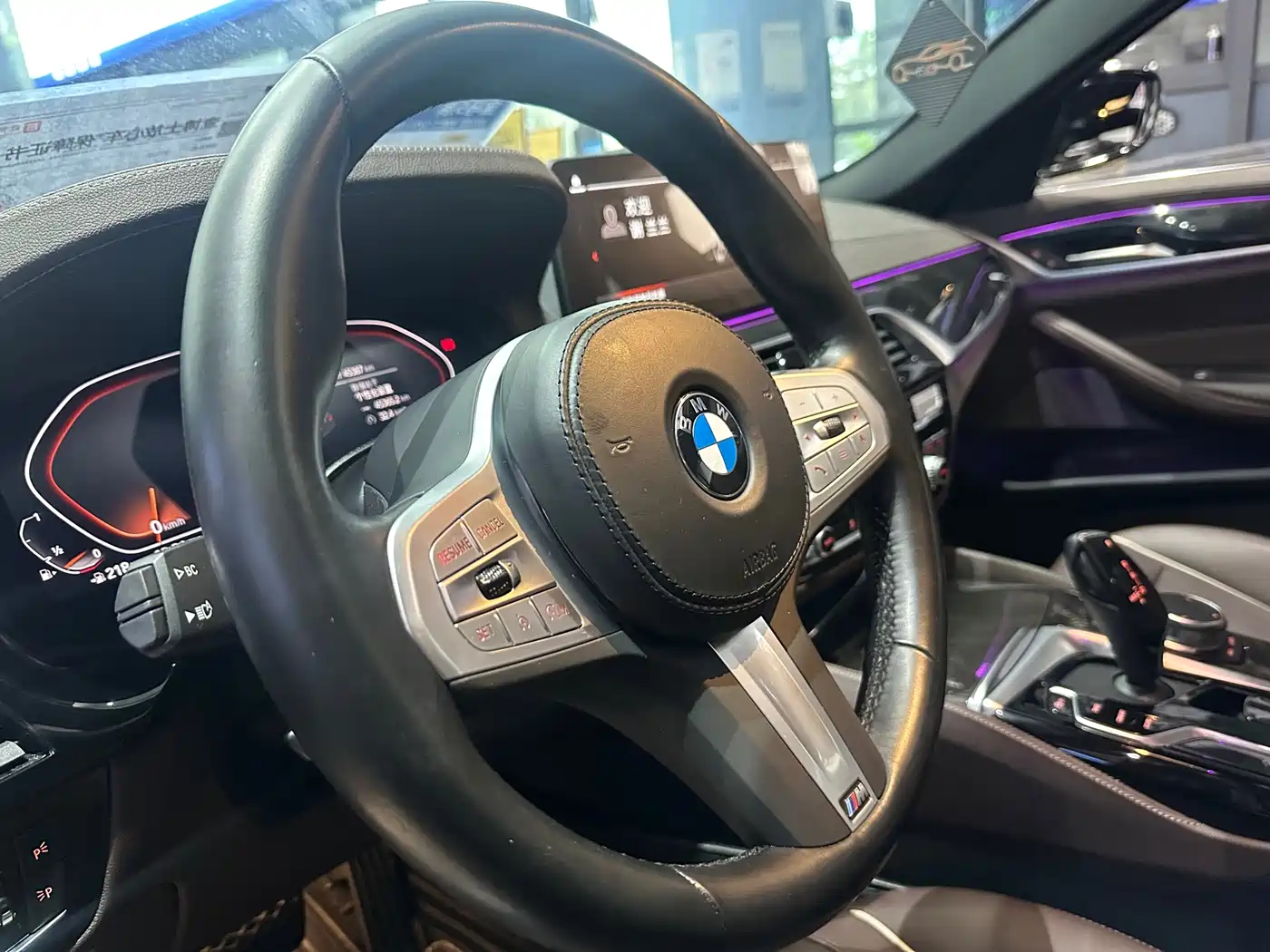 BMW 5 Series 2022 Model Second Facelift 525Li M Sport Package фото 13