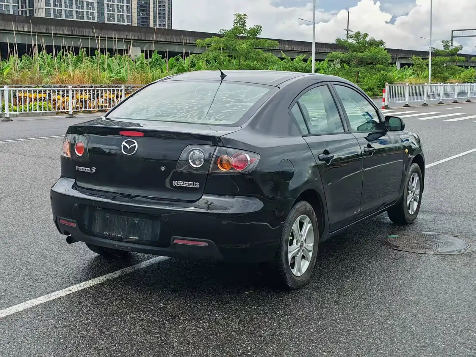Фото 5 - Mazda 3