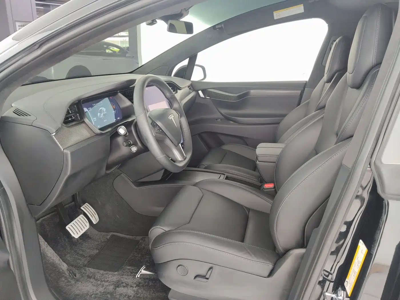 Фото 6 - Tesla Model X