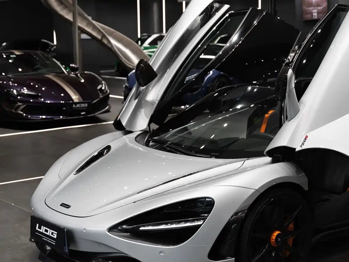 Фото 7 - McLaren 720S